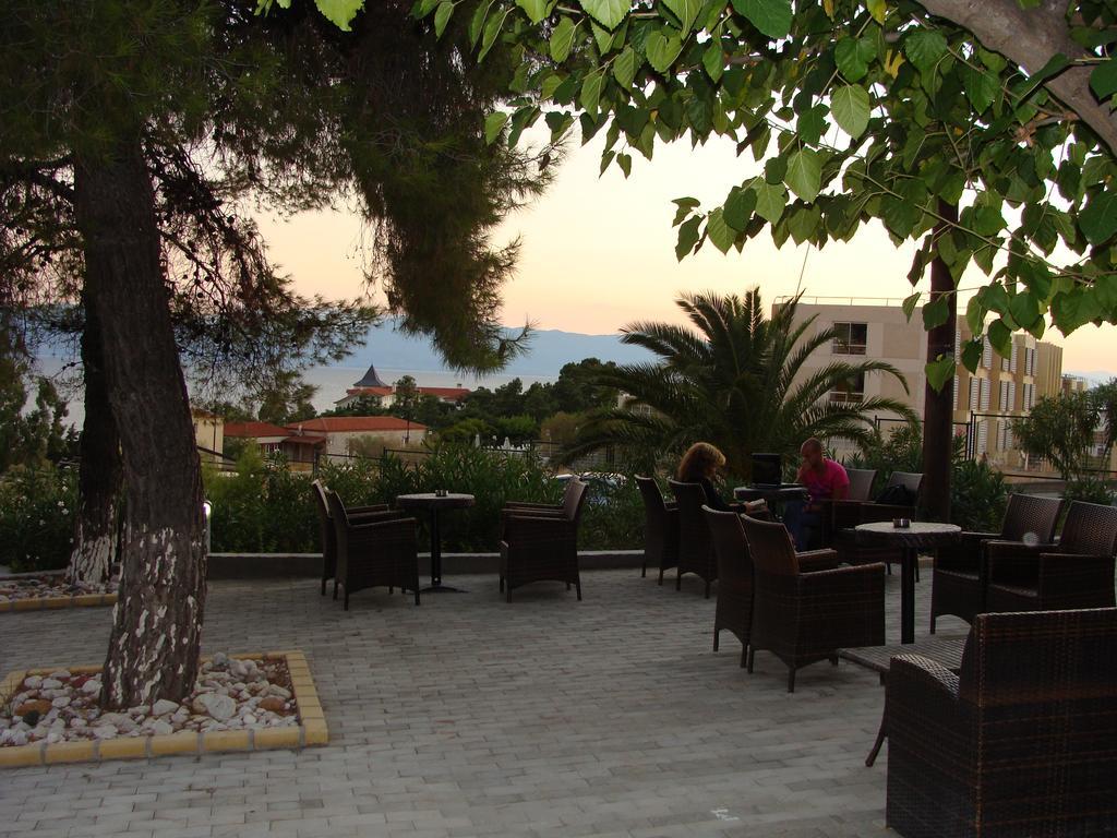 Hotel Rodon Loutra Edipsou  Esterno foto